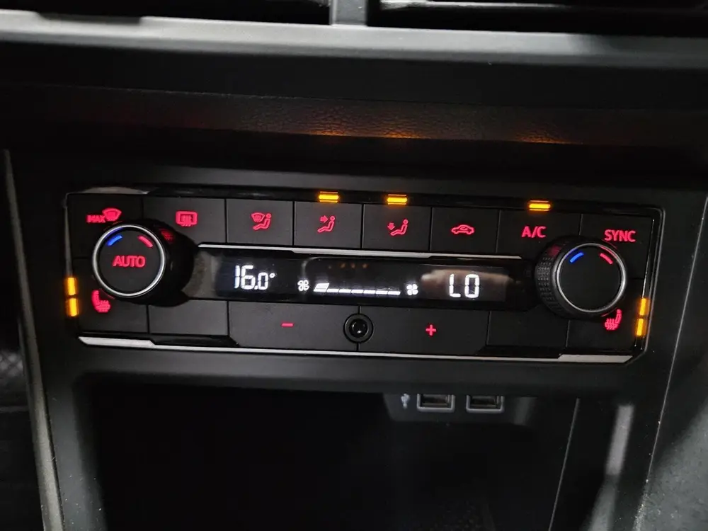 Volkswagen Polo 1.0 TSI DSG Comfortline Business|CARPLAY|ACC uit 2020, foto 12