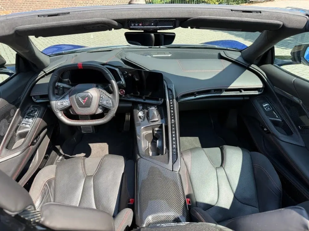 Chevrolet Corvette C8 Convertible Stingray R 6.2L V8 uit 2021, foto 7