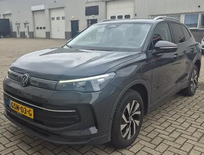 Volkswagen Tiguan VW Tiguan 1.5 Plug in HYBRIDE 204pk Dsg-6 2024 40 kW /120km uit 2024