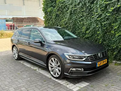 Volkswagen Passat Variant Passat 2.0 Bitdi 240pk 4Motion 2019 |R-line| uit 2019