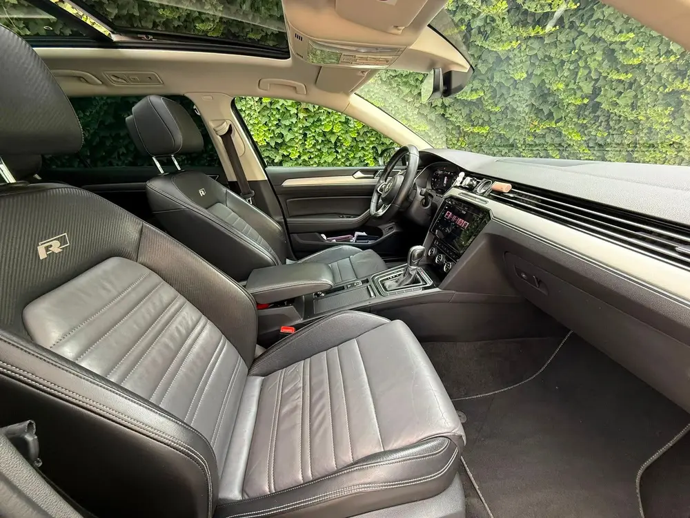 Volkswagen Passat Variant Passat 2.0 Bitdi 240pk 4Motion 2019 |R-line| uit 2019, foto 9