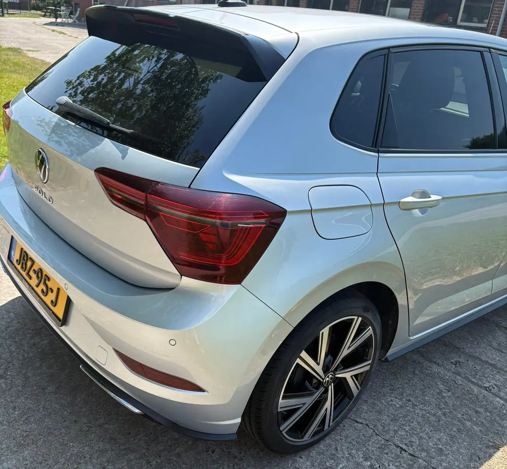 Volkswagen Polo Grijs 1,0 tsi automaat weinig kilometers. uit 2021, foto 6