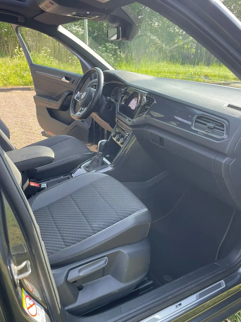 Volkswagen T-Roc 1.5 TSI 150pk 7-DSG 2019 Grijs uit 2019, foto 8