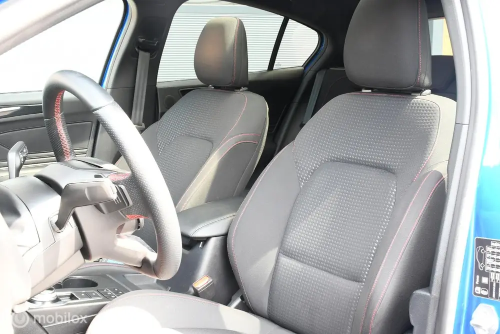 Ford Focus 1.5 EcoBoost ST Line AUTO| B&O|NAP|PANO uit 2019, foto 17