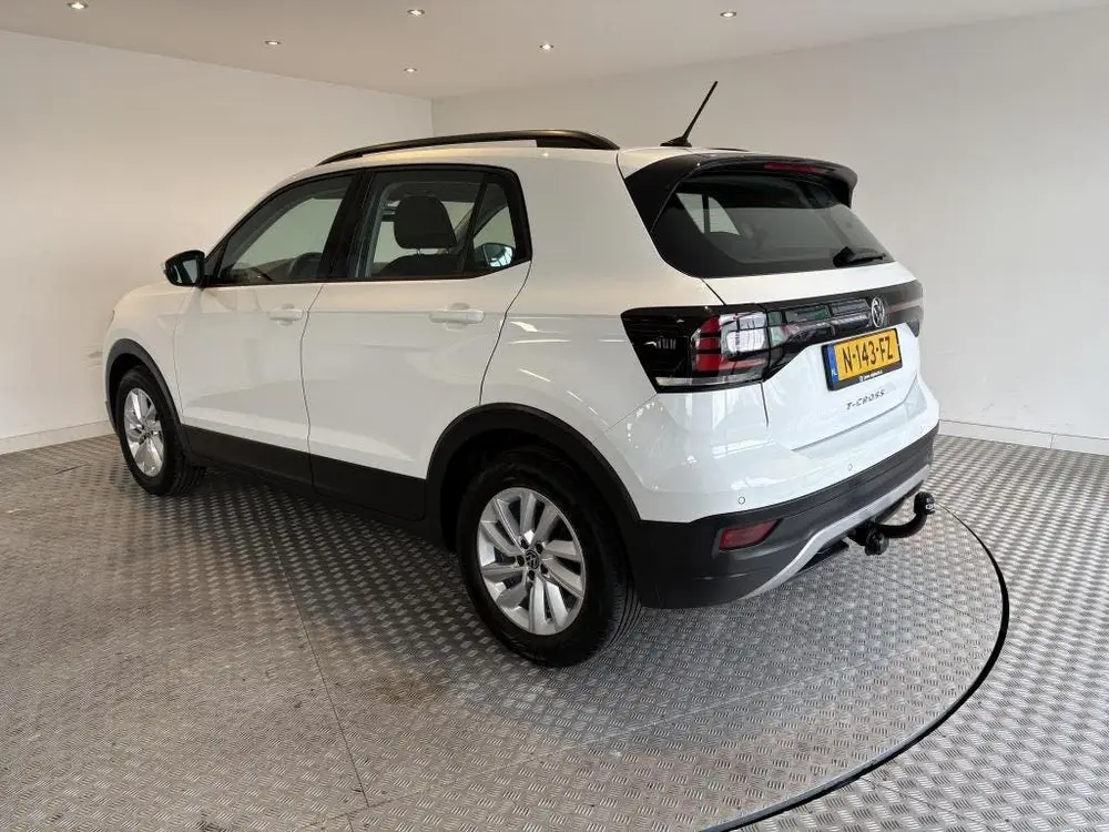Volkswagen T-Cross 1.0 TSI Life Trekhaak, Parkeersensoren, A uit 2021, foto 5