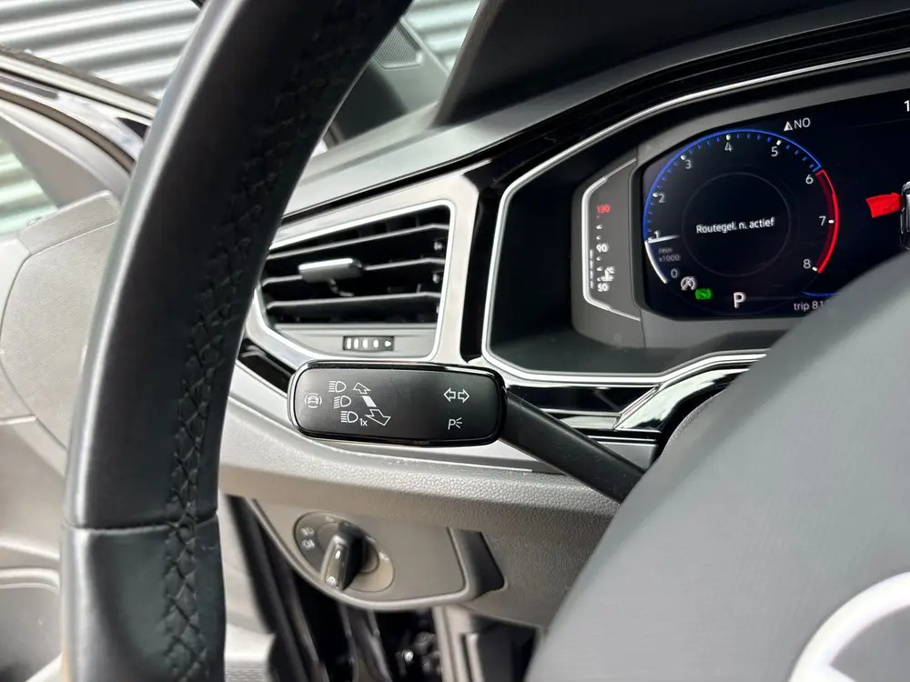 Volkswagen Polo 1.0 TSI R-Line Business AUTOMAAT/ CARPLAY/ P uit 2022, foto 13