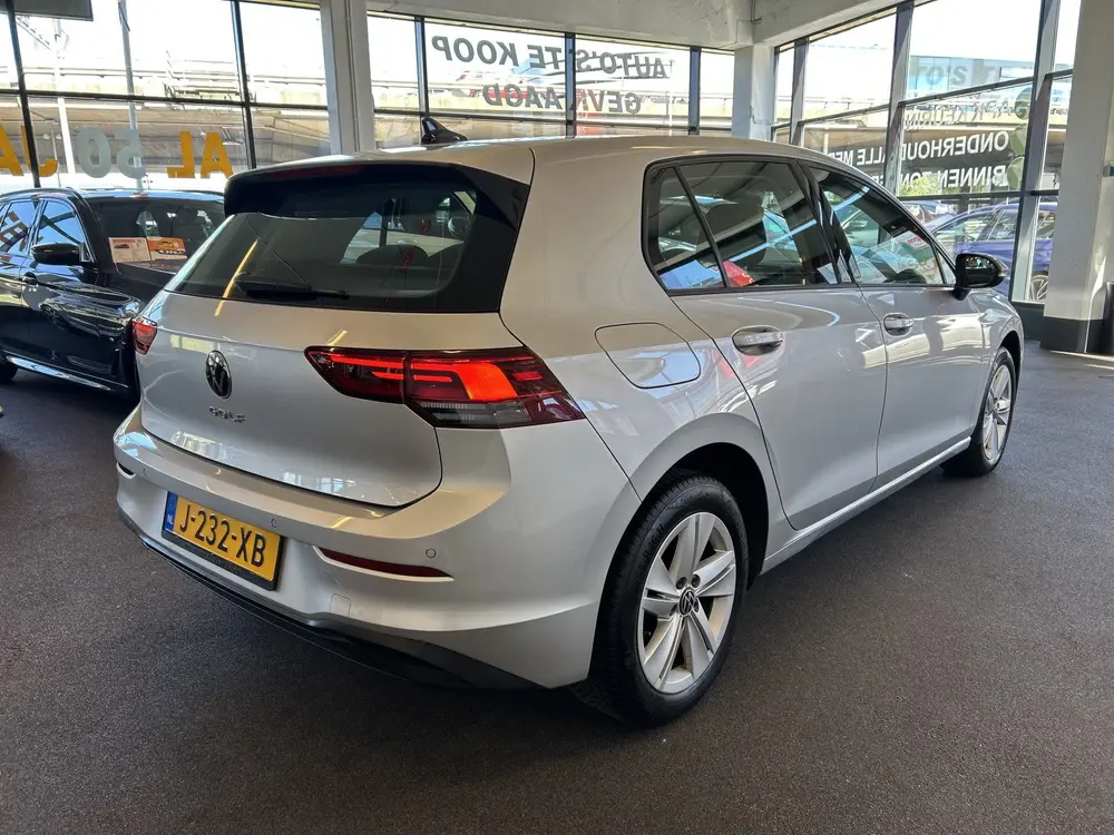 Volkswagen Golf 1.0 TSI Life | Adaptieve cruise control | Cl uit 2020, foto 8