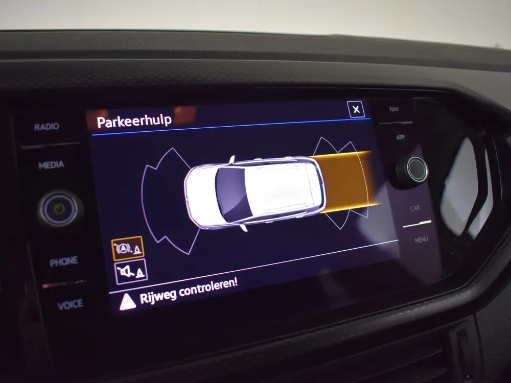 Volkswagen T-Cross 1.0 TSI Life 95Pk uit 2023, foto 19