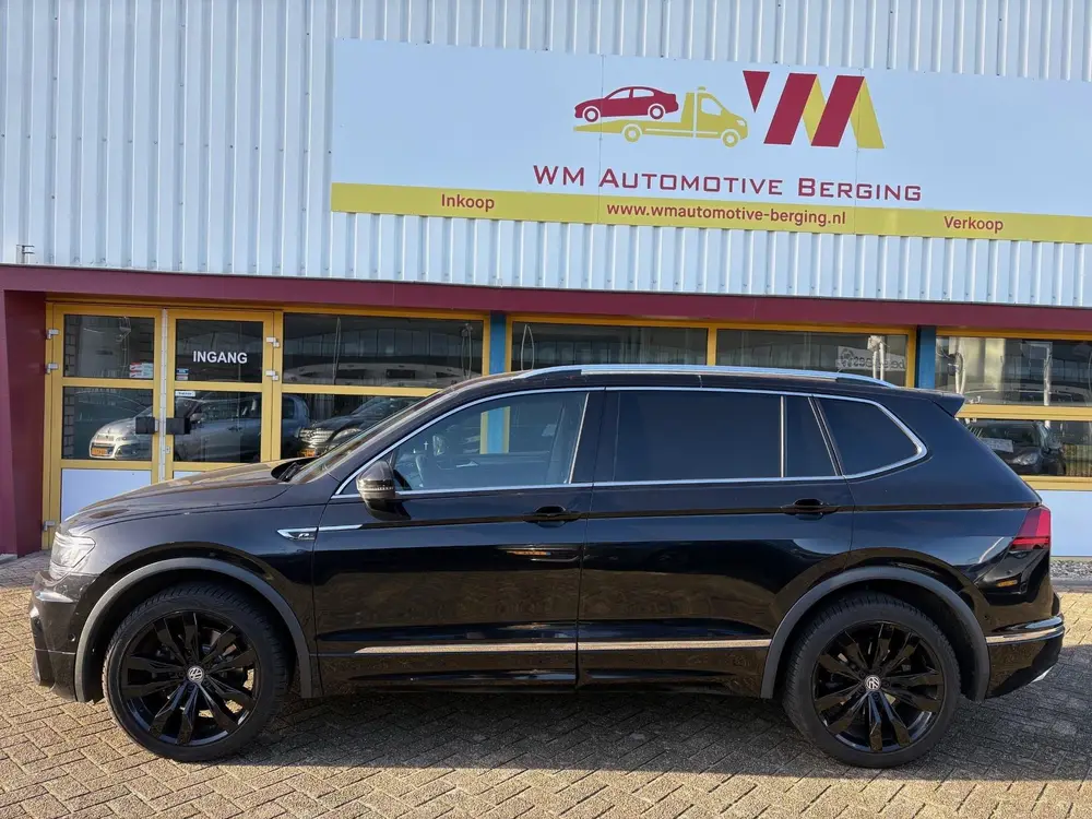 Volkswagen TIGUAN 2.0 TDI R-LINE DSG 240 PK LEDER CAMERA uit 2019, foto 2