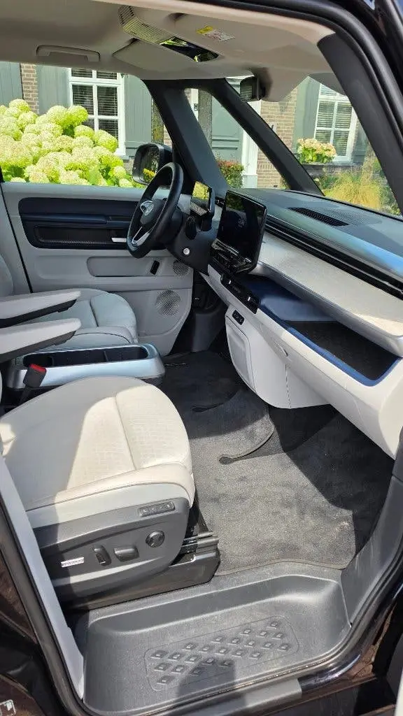 Volkswagen ID.Buzz 77kWh 204pk 2023 Zwart uit 2023, foto 7