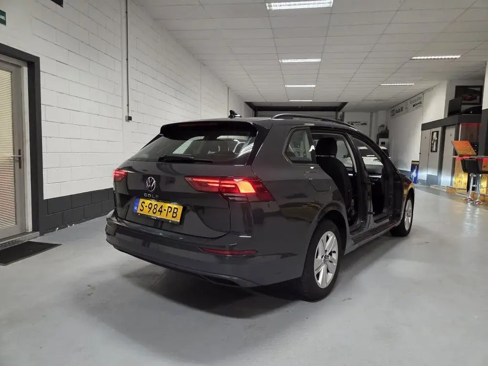 Volkswagen Golf Variant 1.0 TSI (bj 2023) uit 2023, foto 3