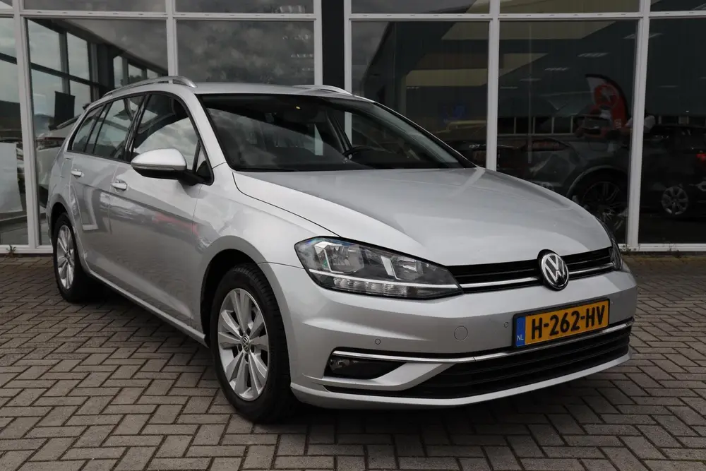 Volkswagen Golf 1.6 TDI Comfortline Business|Navi|ACC|Stoelv uit 2020, foto 2
