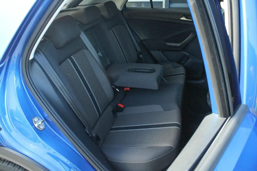 Volkswagen T-Roc 1.0 TSI 115pk Style | Apple Carplay & Andro uit 2020, foto 17