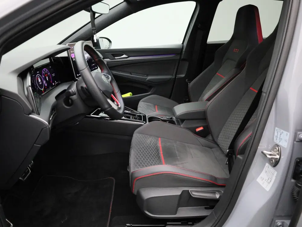 Volkswagen Golf 2.0 TSI GTI Clubsport 301 PK| Panoramadak | uit 2025, foto 9