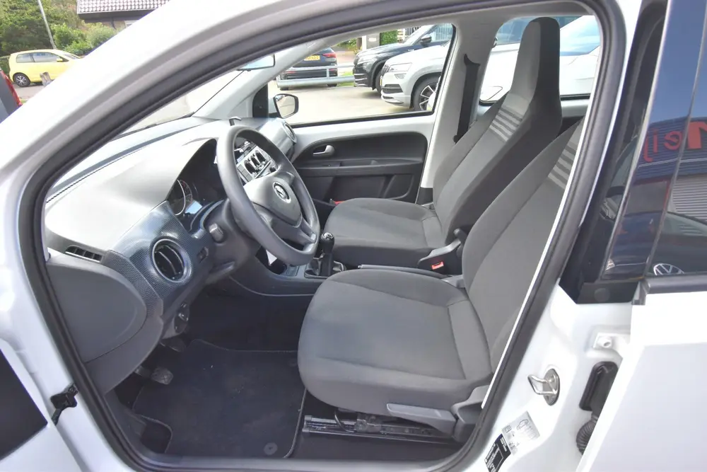 Volkswagen Up! 1.0 , AIRCO , BL TOOTH , EL VOOR , (bj 2021) uit 2021, foto 18