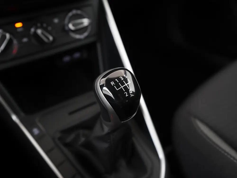 Volkswagen Polo 1.0 MPI Life | Carplay | Zondag Open! uit 2023, foto 10