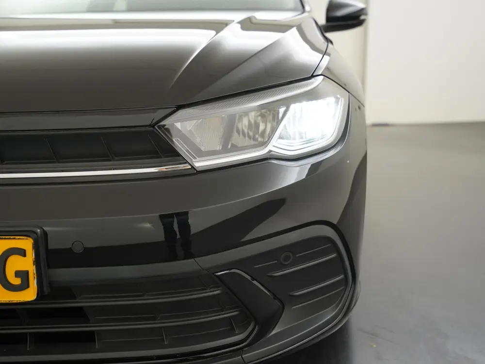 Volkswagen Polo 1.0 MPI Life | Carplay | Zondag Open! uit 2023, foto 19