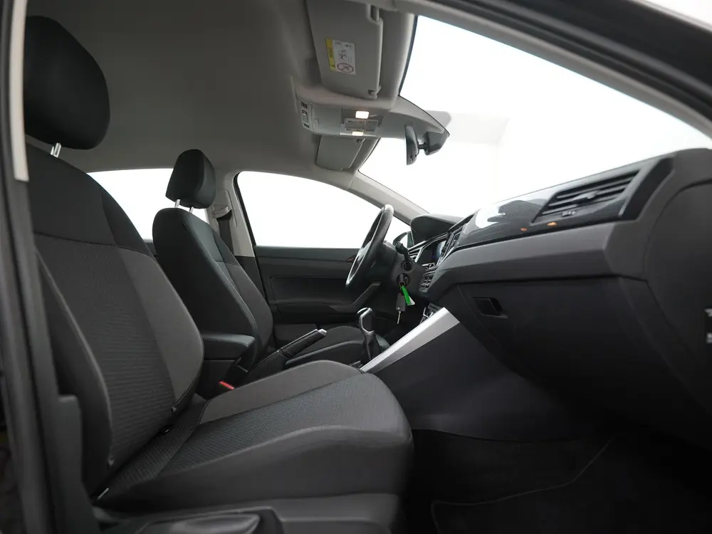 Volkswagen Polo 1.0 MPI Life | Carplay | Zondag Open! uit 2023, foto 3