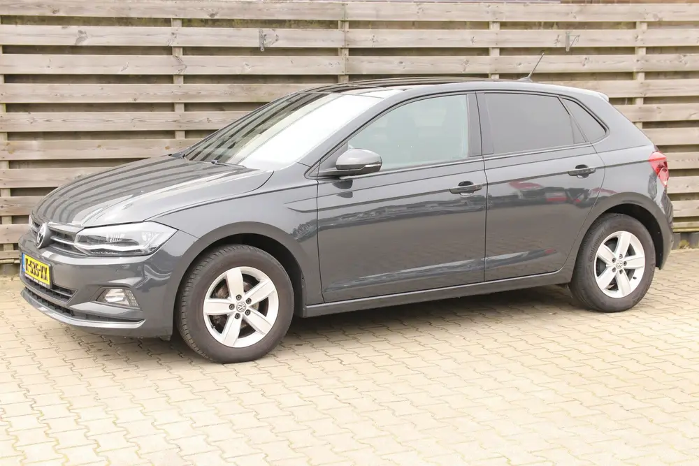 Volkswagen Polo 1.0 TSI Comfortline Business / Navi / Climat uit 2021, foto 2