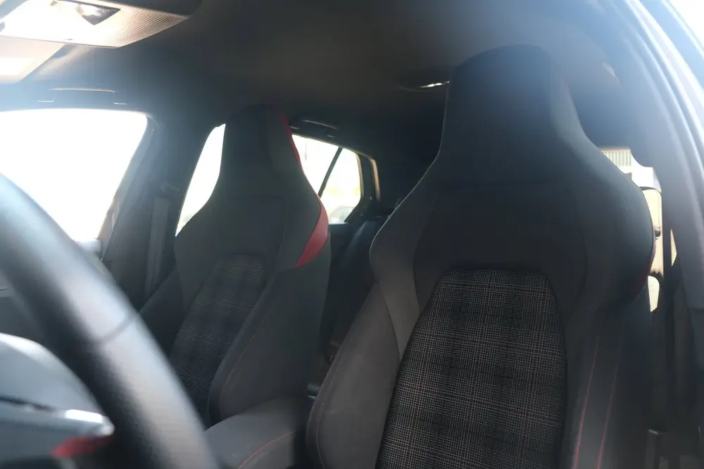 Volkswagen Golf 8 2.0 TSI GTI DSG 245PK Navi Led Camera ACC uit 2022, foto 4