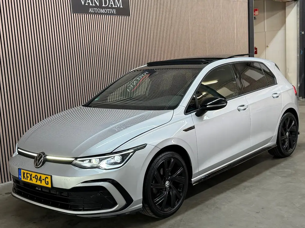 Volkswagen Golf 1.5 eTSI R-Line Business 2024 IQ-LIGHT PANO uit 2024, foto 4