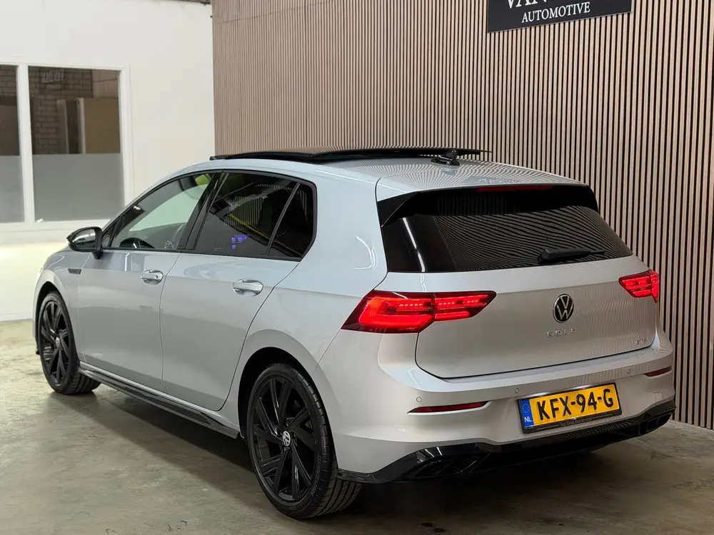 Volkswagen Golf 1.5 eTSI R-Line Business 2024 IQ-LIGHT PANO uit 2024, foto 6