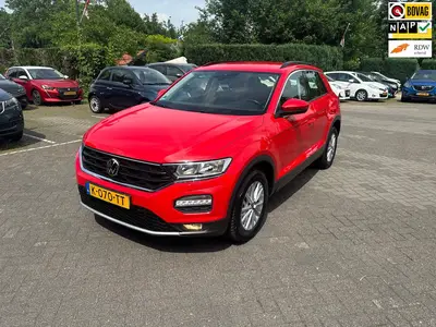 Volkswagen T-Roc 1.0 TSI Style , navigatie , pdc voor en ach uit 2021