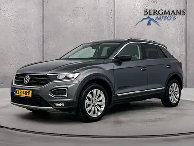Volkswagen T-Roc 1.5 TSI Sport // CAMERA // DIGITAL COCKPIT uit 2019