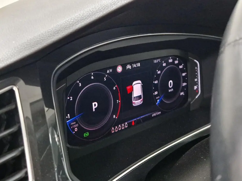Volkswagen Tiguan Allspace 1.5 TSI Life 7p. 7-ZITS | NAVIGAT uit 2023, foto 12