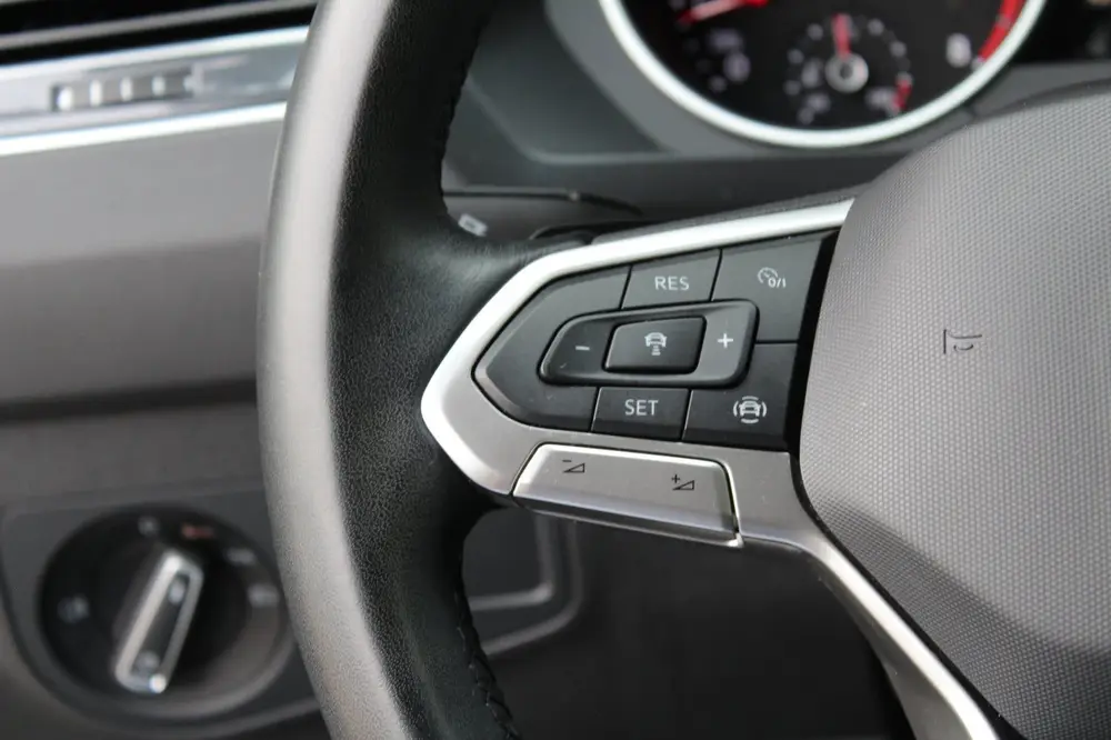 Volkswagen Tiguan 2.0 TSI 4Motion Urban Sport 190PK Automaat uit 2022, foto 17