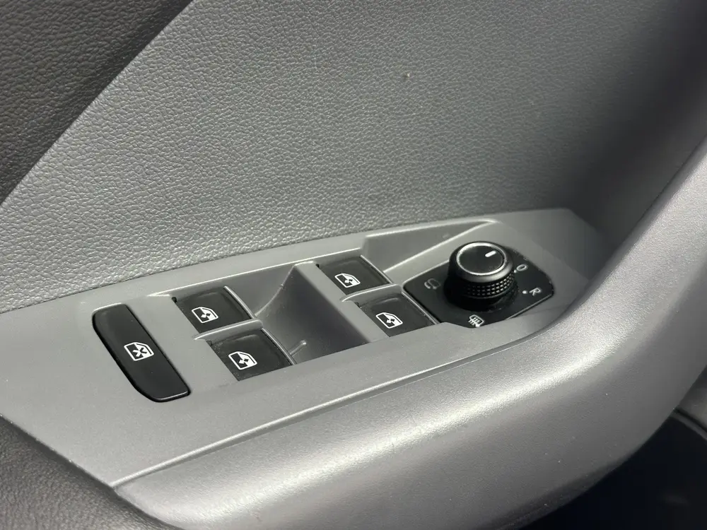 Volkswagen T-Cross 1.0 TSI Life Business / Automaat / trekha uit 2021, foto 14