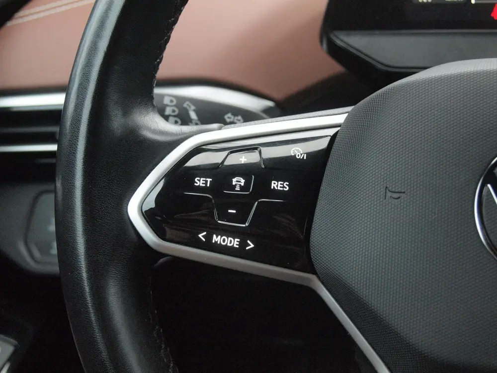 Volkswagen ID.4 Business 77 kWh | Camera | Trekhaak | IQ. LI uit 2021, foto 17