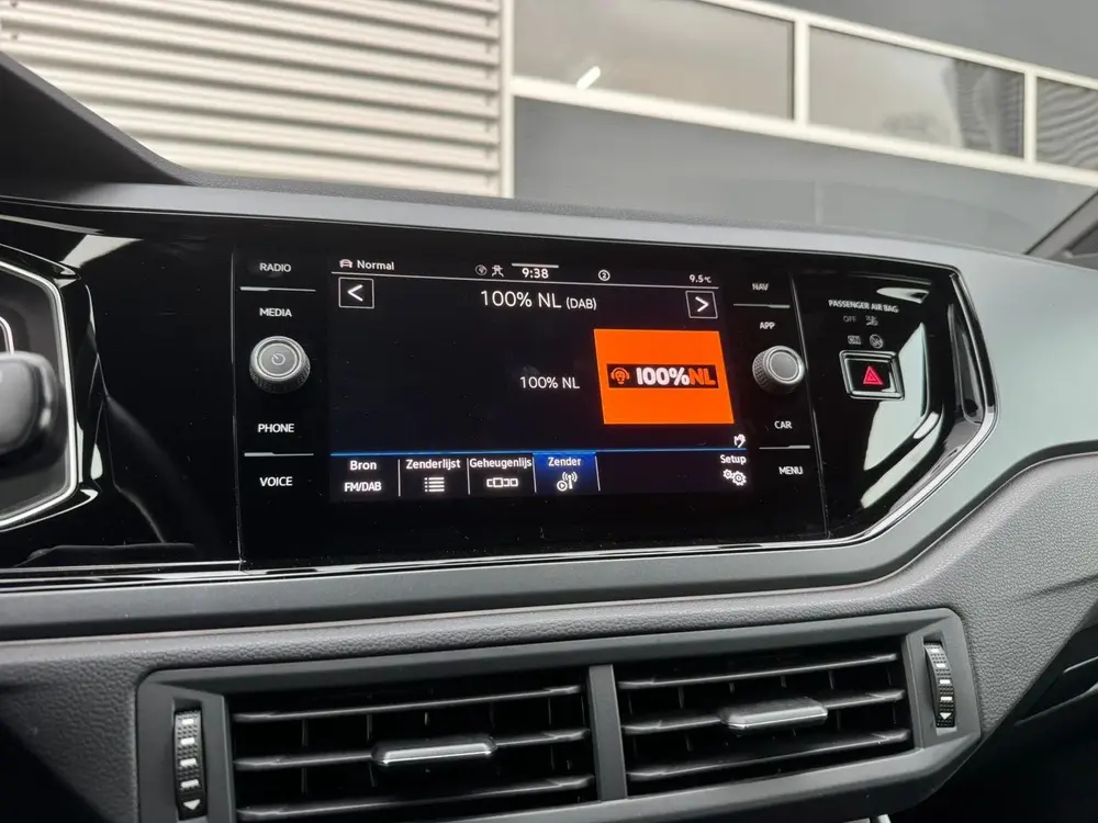 Volkswagen Taigo 1.0 TSI R-Line |Camera |Virtual display |IQ uit 2025, foto 12