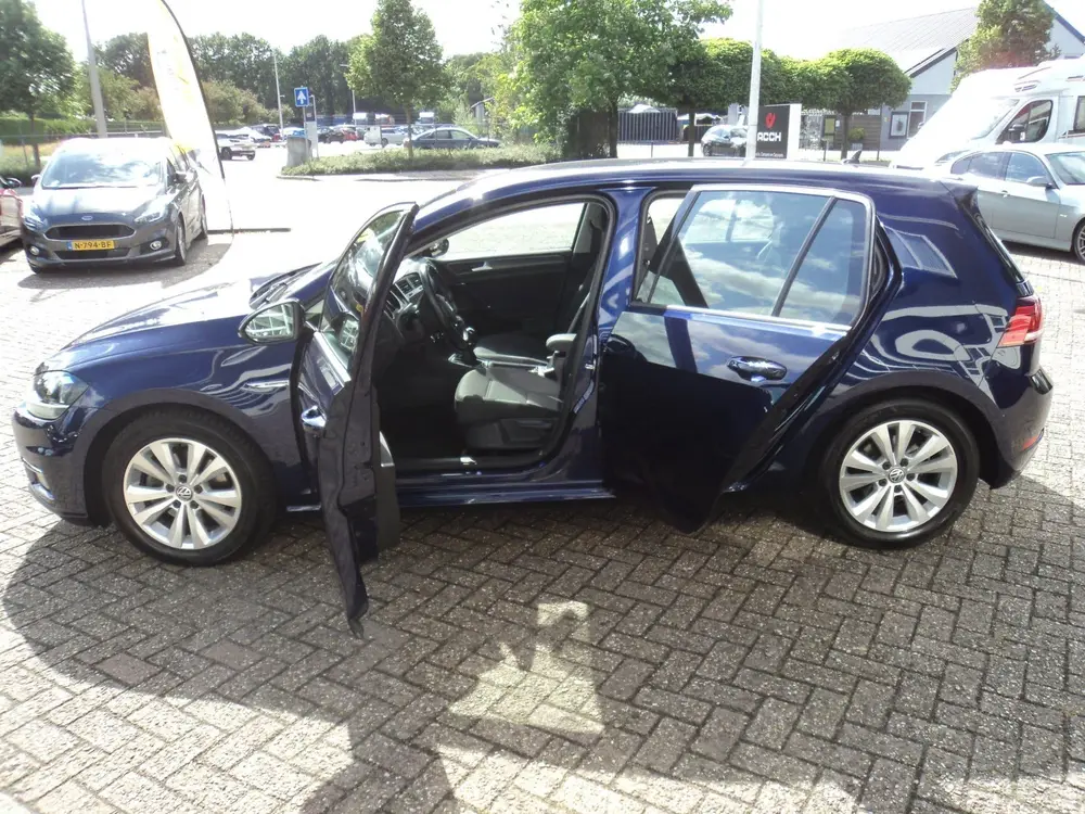 Volkswagen Golf 1.5 TSI Comfortline Cruise Navi PDC uit 2020, foto 9