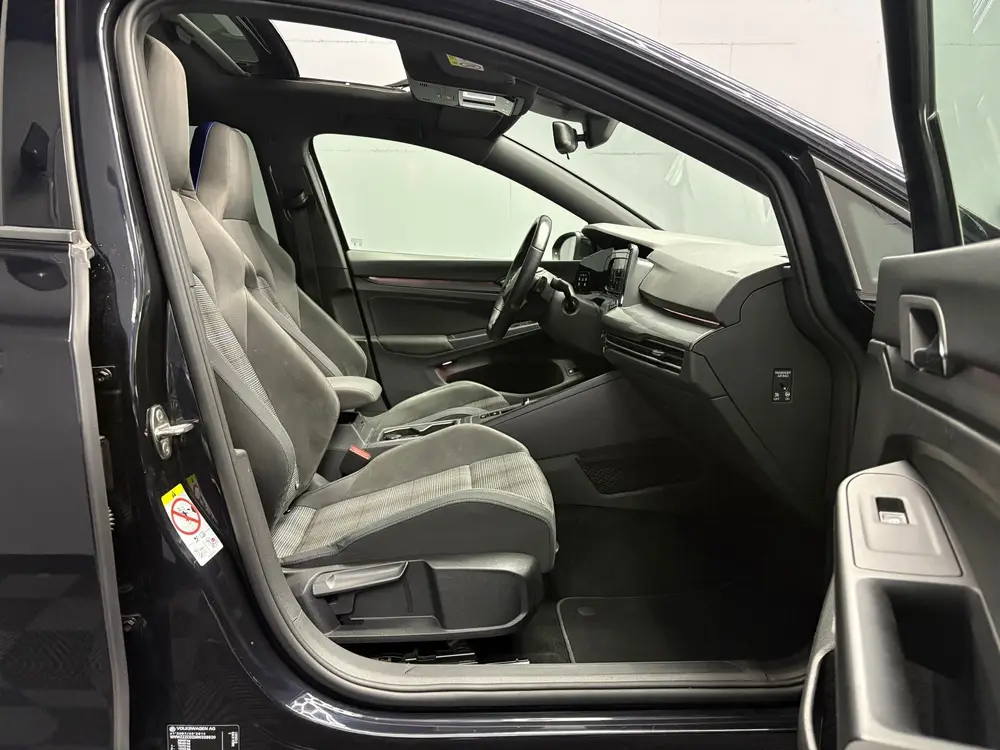 Volkswagen Golf 1.4 eHybrid GTE PANO uit 2021, foto 8