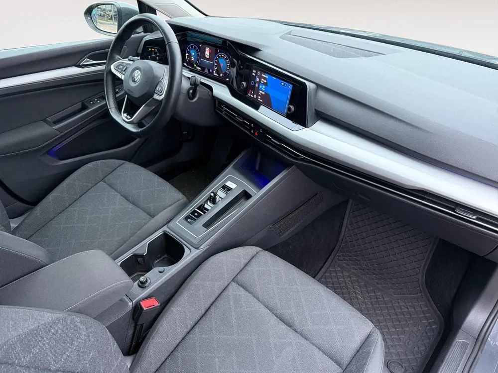 Volkswagen Golf 1.0 eTSI Life Business *Automaat*Navigatie*P uit 2020, foto 9