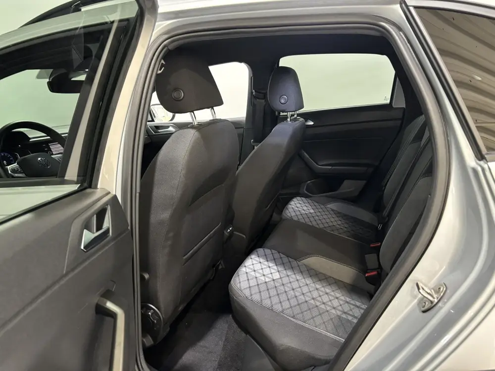 Volkswagen Taigo 115PK TSI R-Line Edition Automaat | Digital uit 2025, foto 14