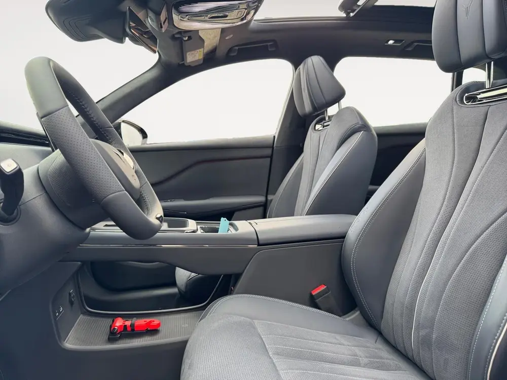 Voyah Courage Performance Edition 80 kWh | Demo | Zeer compl uit 2025, foto 5
