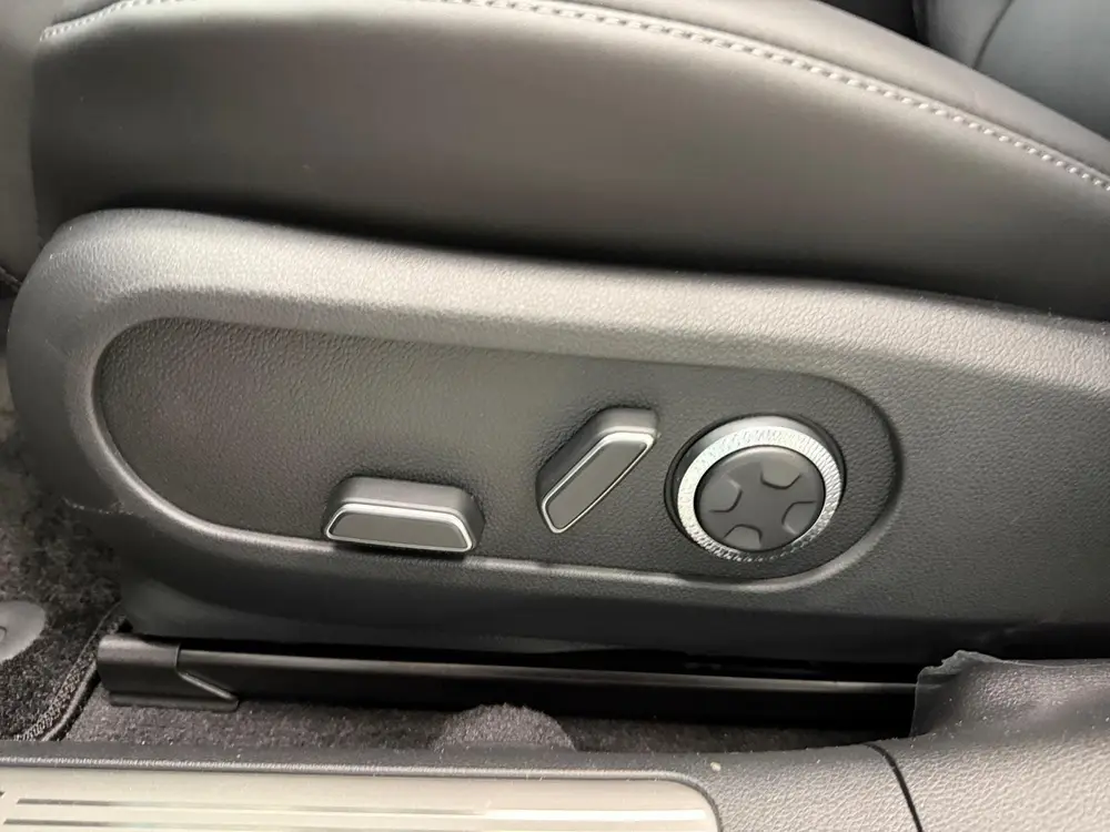 Genesis GV60 84 KWH | FIRST EDITION | DIRECT LEVERBAAR uit 2026, foto 12