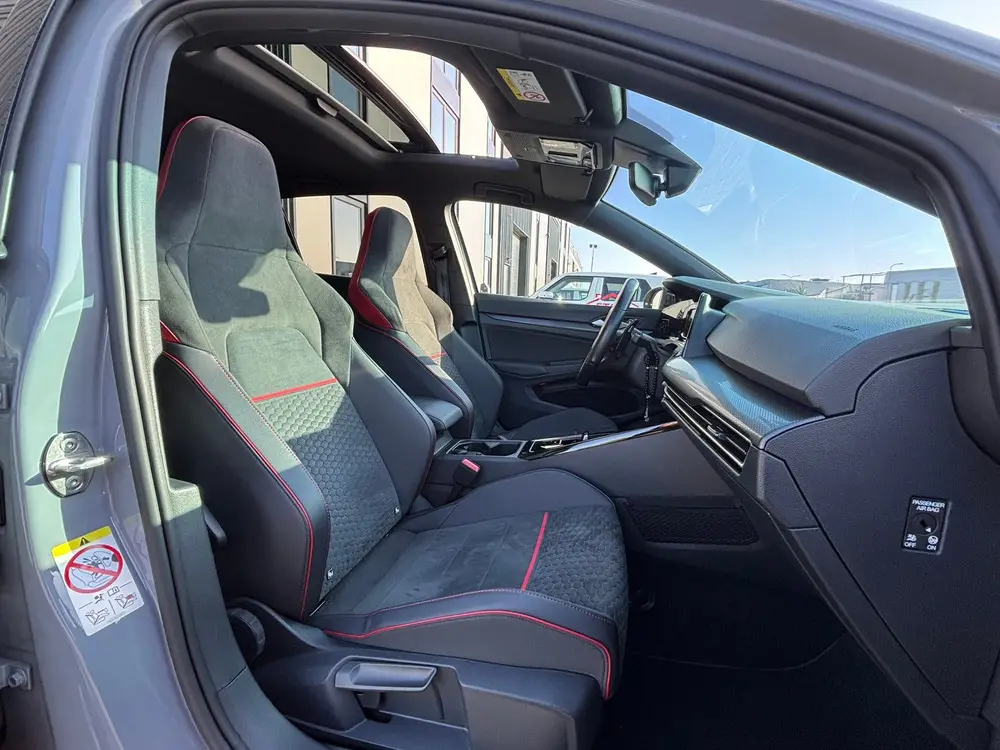 Volkswagen Golf 2.0 TSI GTI Clubsport 221KW Dsg7 2022 Grijs uit 2022, foto 13