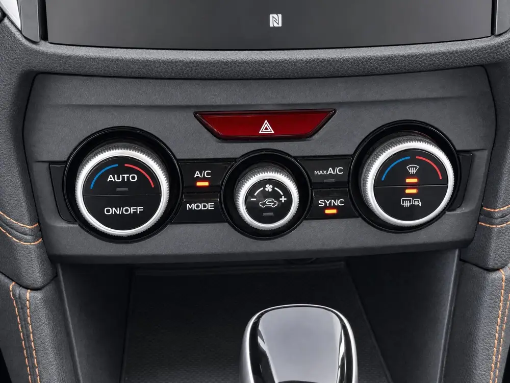 Subaru XV 2.0i e-BOXER Luxury met Climate ! Camera ! Apple C uit 2020, foto 13