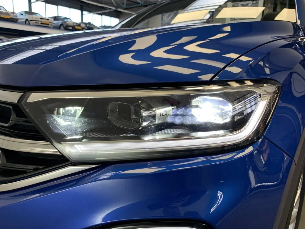 Volkswagen T-Roc Cabrio 1.0 TSI Style DIGITAL COCKPIT-NAVI-E uit 2024, foto 12