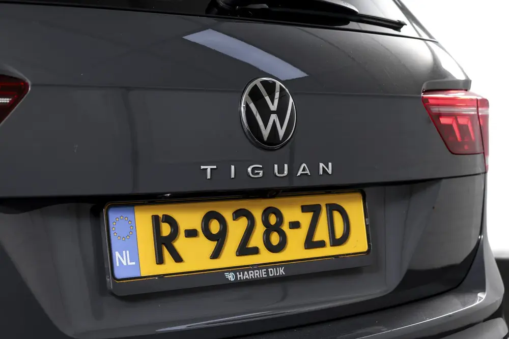 Volkswagen Tiguan 1.5 TSI 150 PK Life Business | Trekhaak | uit 2022, foto 10