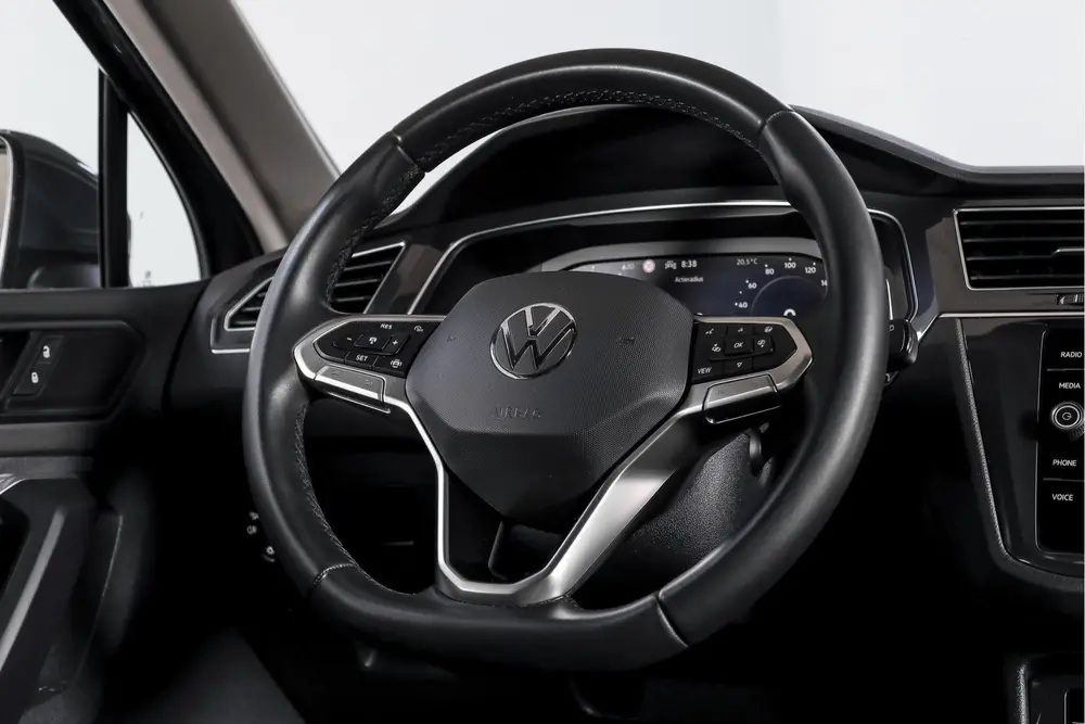 Volkswagen Tiguan 1.5 TSI 150 PK Life Business | Trekhaak | uit 2022, foto 9