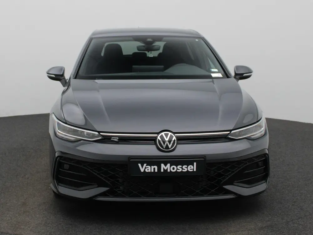Volkswagen Golf 1.5 eTSI R-Line Edition uit 2025, foto 3