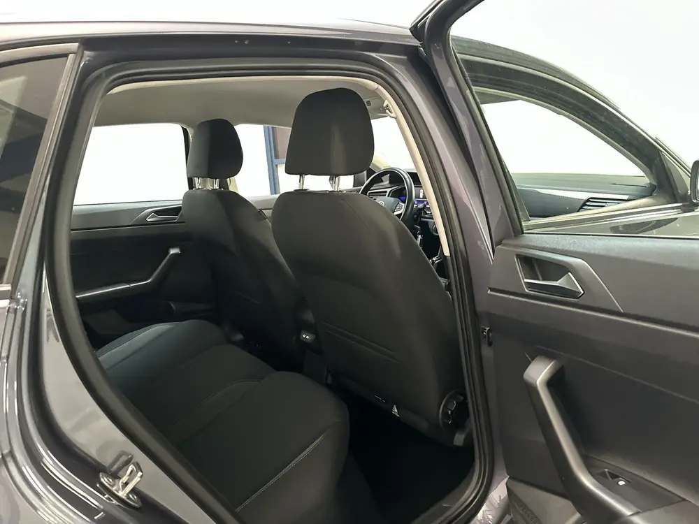 Volkswagen Polo 1.0 TSI DSG Life Parkeersensoren Navigatie V uit 2022, foto 17