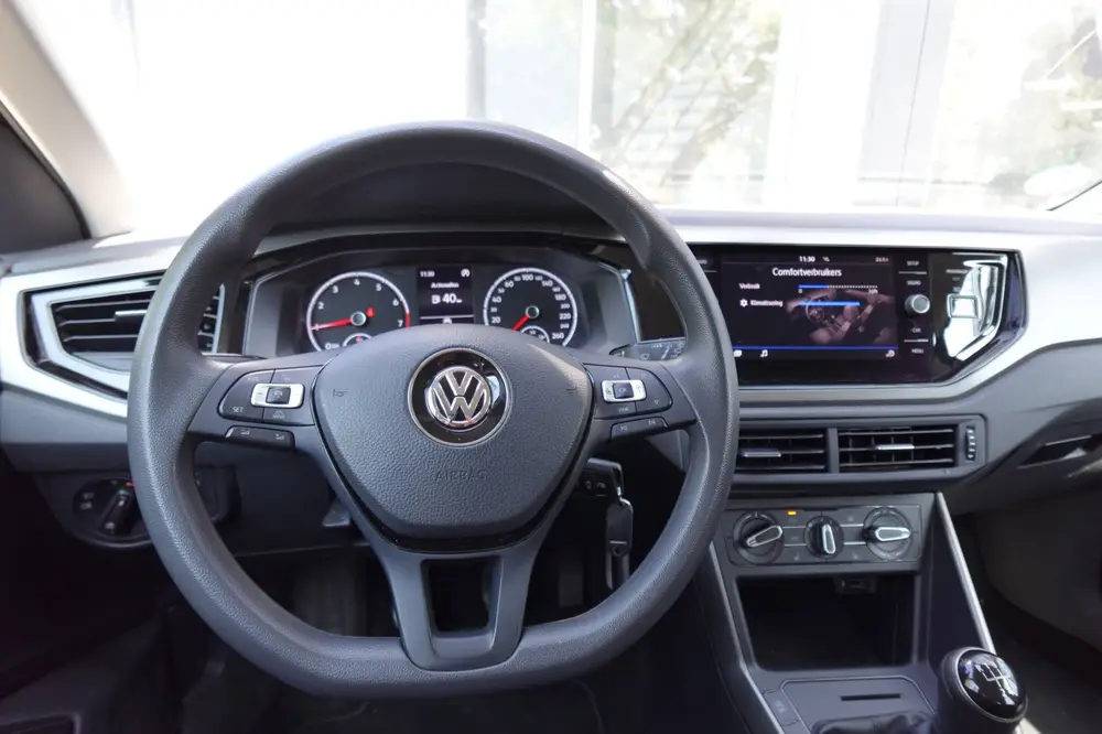 Volkswagen Polo 1.0 TSI Highline ACC PDC NAVI uit 2019, foto 3