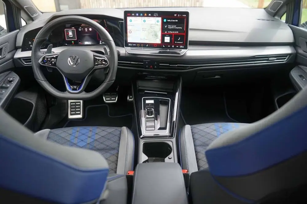 Volkswagen Golf 8.5 R 2.0 TSI 333PK 4Motion Performance R20 uit 2024, foto 13