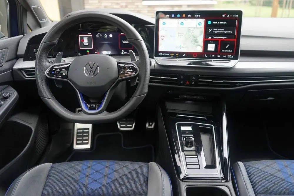 Volkswagen Golf 8.5 R 2.0 TSI 333PK 4Motion Performance R20 uit 2024, foto 15