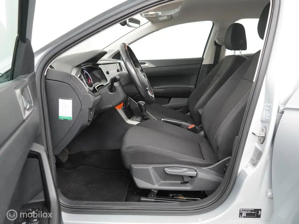 Volkswagen Polo 1.0 TSI Comfortline Business AUTOMAAT uit 2019, foto 10
